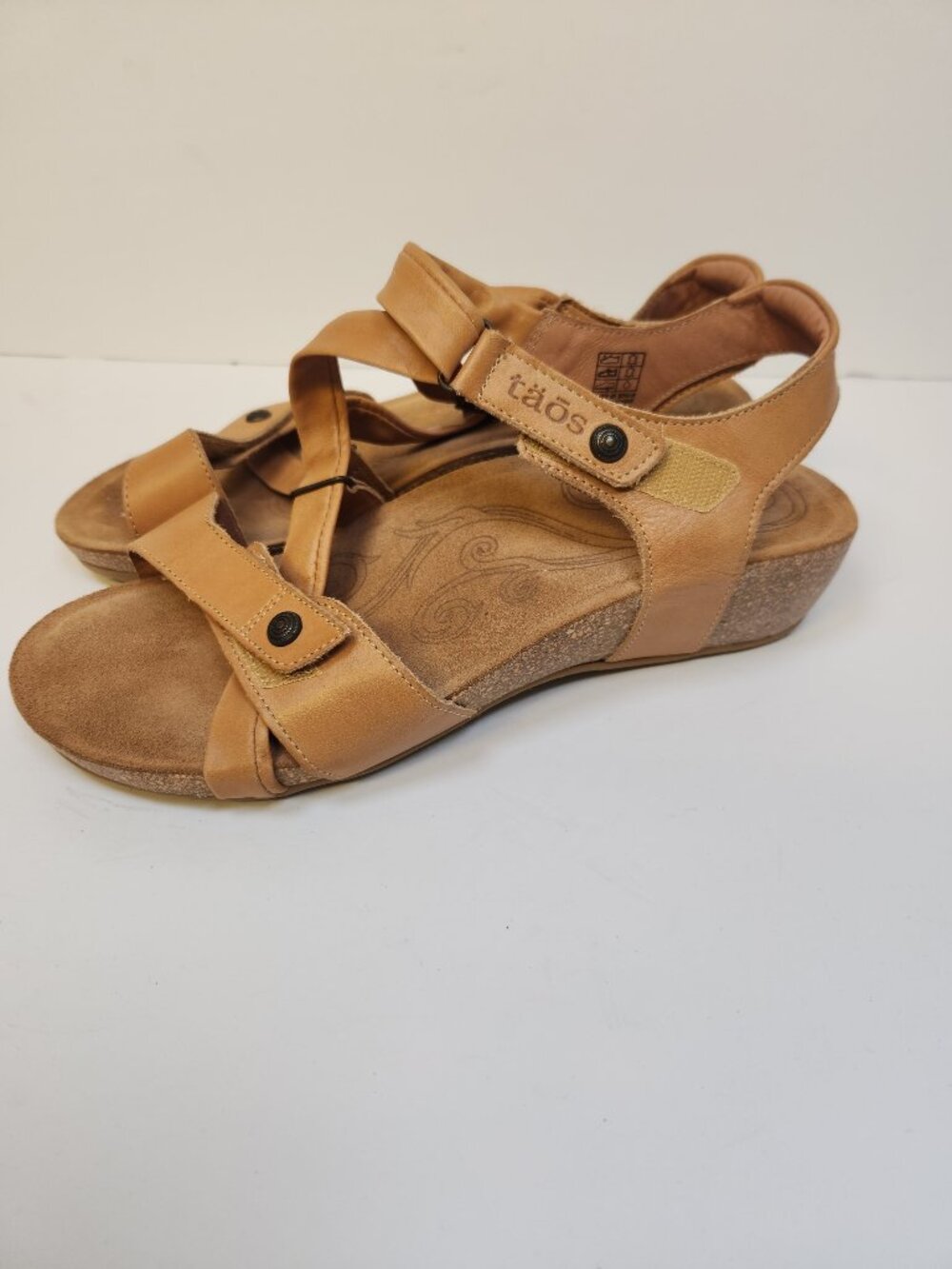 Taos Universe Leather Sandals Tan Camel EU 41 US 10-10.5 Comfort Arch Support